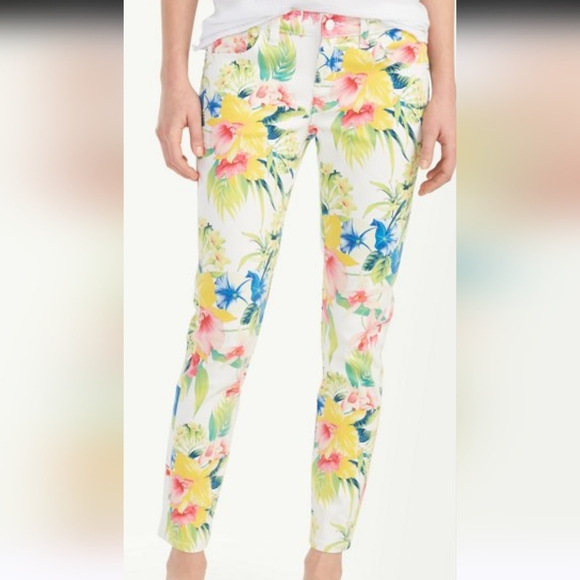 Tommy Bahama Fleur de Lite White And Tropical Floral Print Ankle Pants - Size 4 - Picture 3 of 9